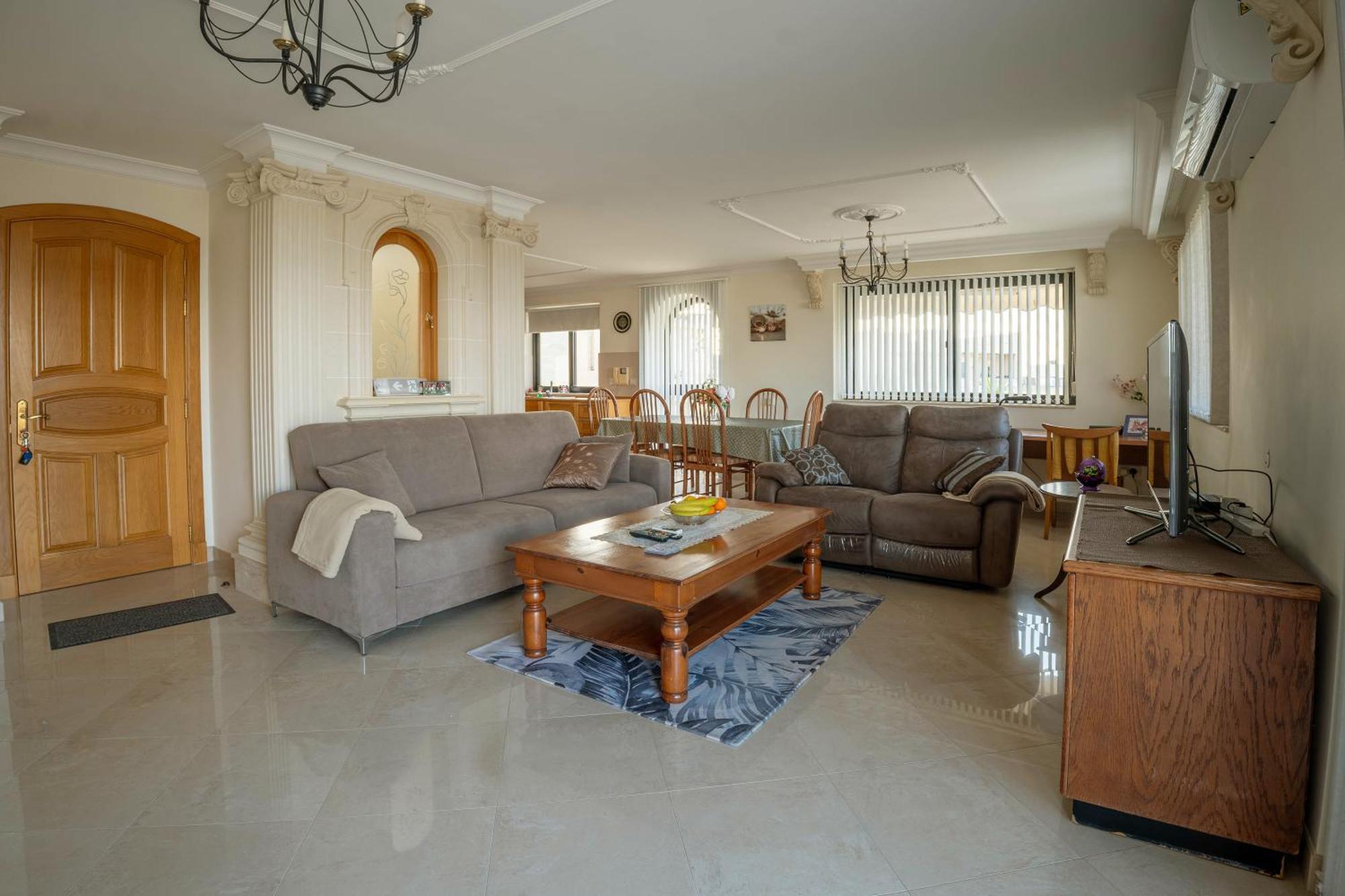 Aloe Vera Penthouse Corner Appartement